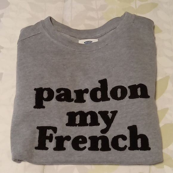 Old Navy Other - Old Navy Graphic Sweatshirt sz Medium